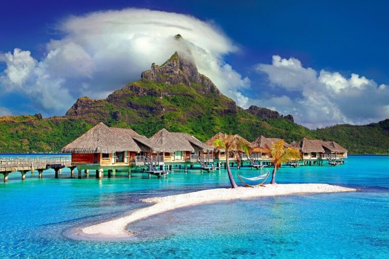 Six Important Distinctions between Fiji and Bora Bora to Consider Before Booking Your Vacation