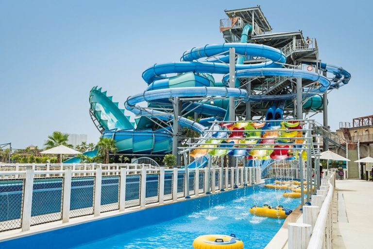 5 Fantastic Water Parks in Dubai and Abu Dhabi that are kid and family friendly