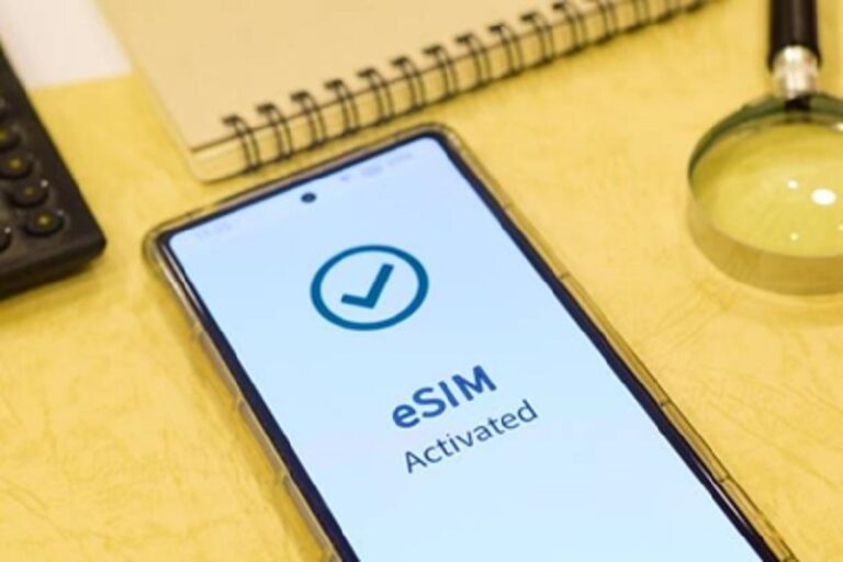 The Ultimate Guide to International eSIM – Stay Connected Globally Without Hassle