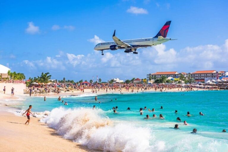 Top 10 Strategies for Dealing with Unexpected Changes Vacationing in Sint Maarten